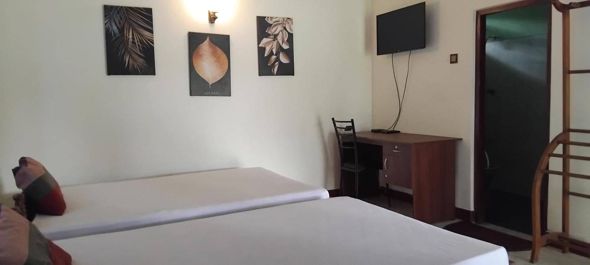 Hansika Guest Inn Buttala Δωμάτιο φωτογραφία