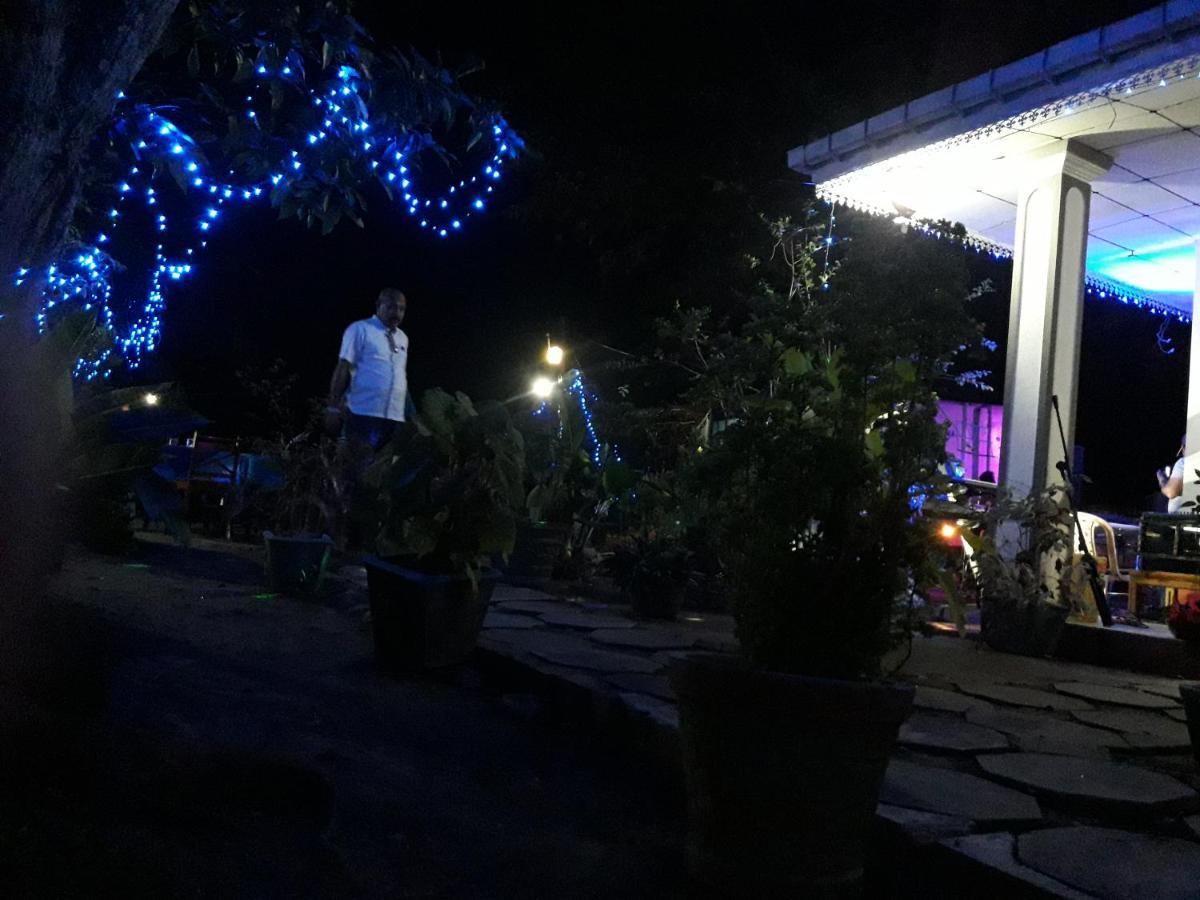 Hansika Guest Inn Buttala Εξωτερικό φωτογραφία